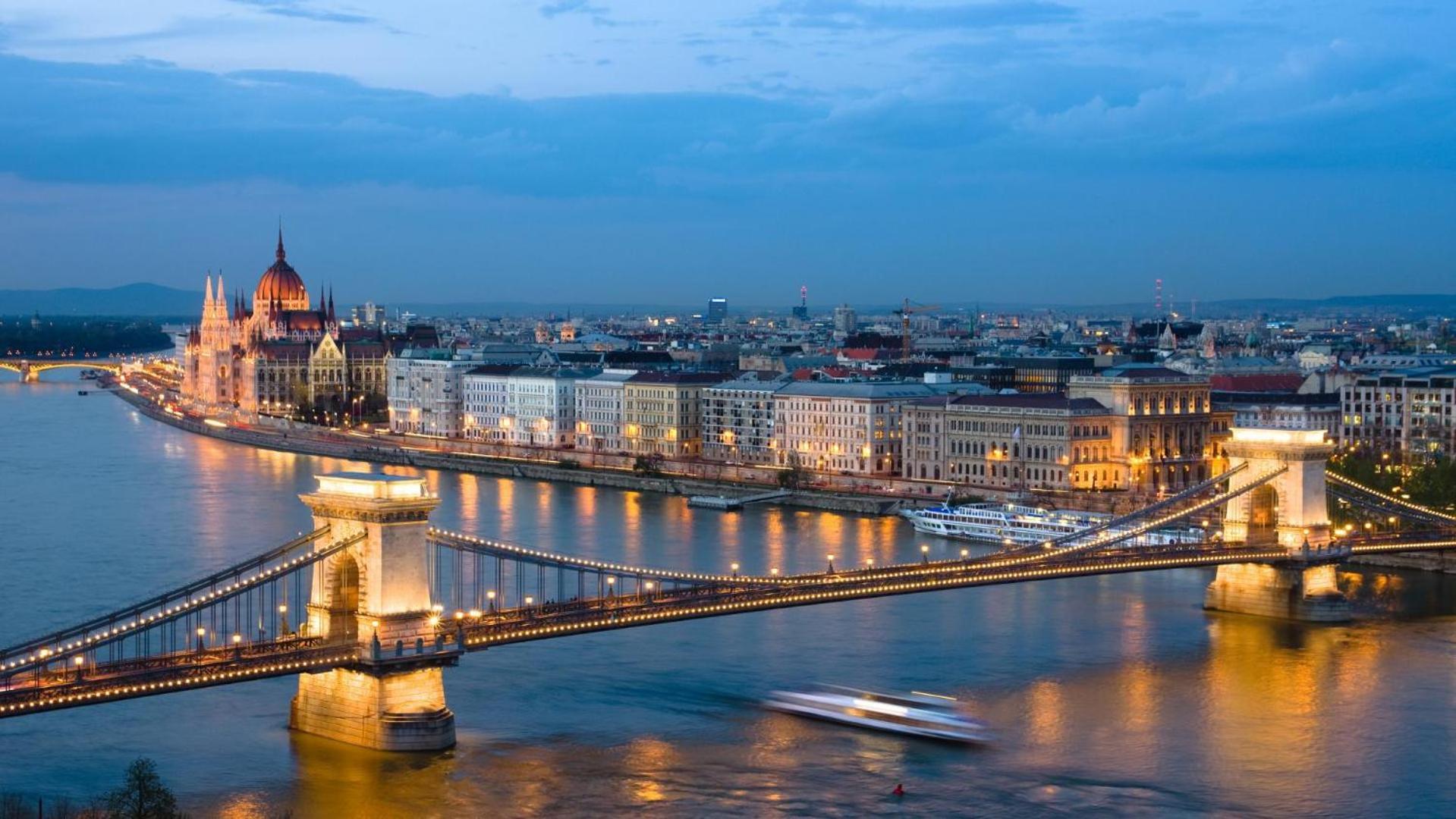 Little Americas National Parks Apartments Budapest Exterior foto